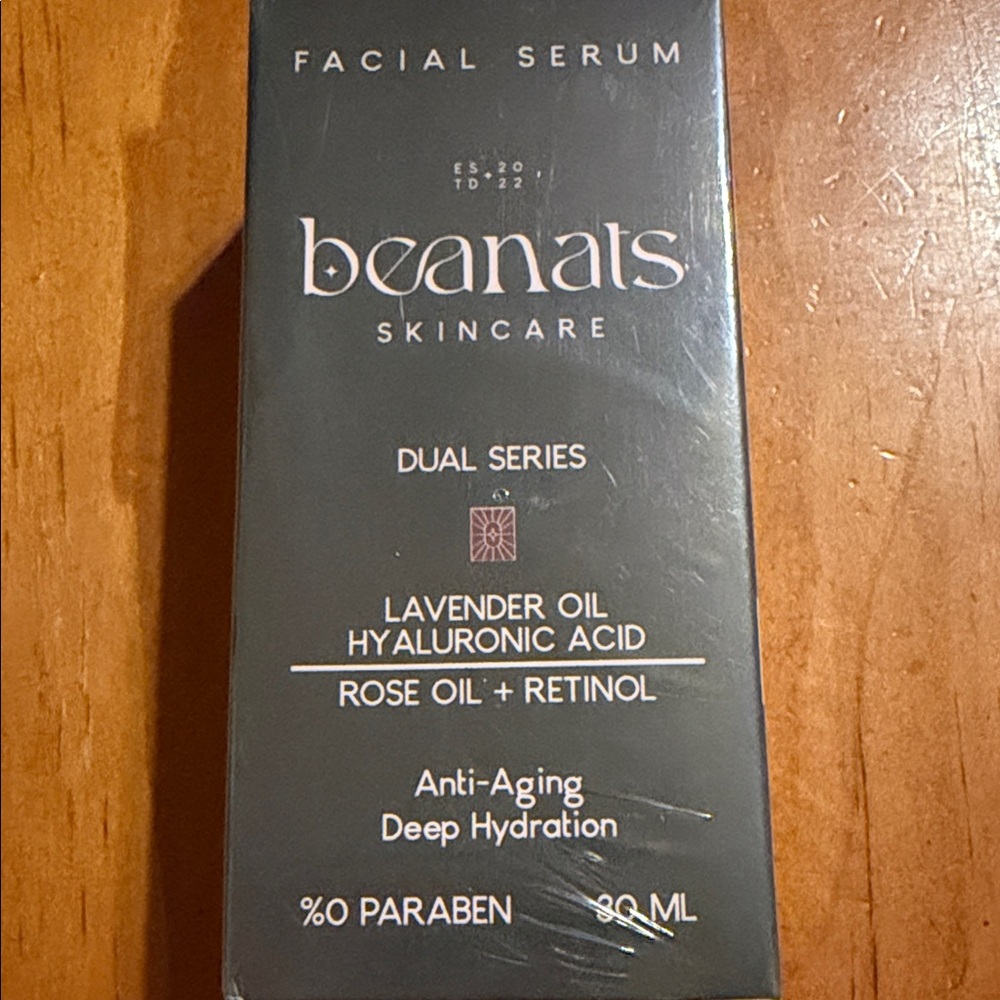 Skincare Facial Serum - Black